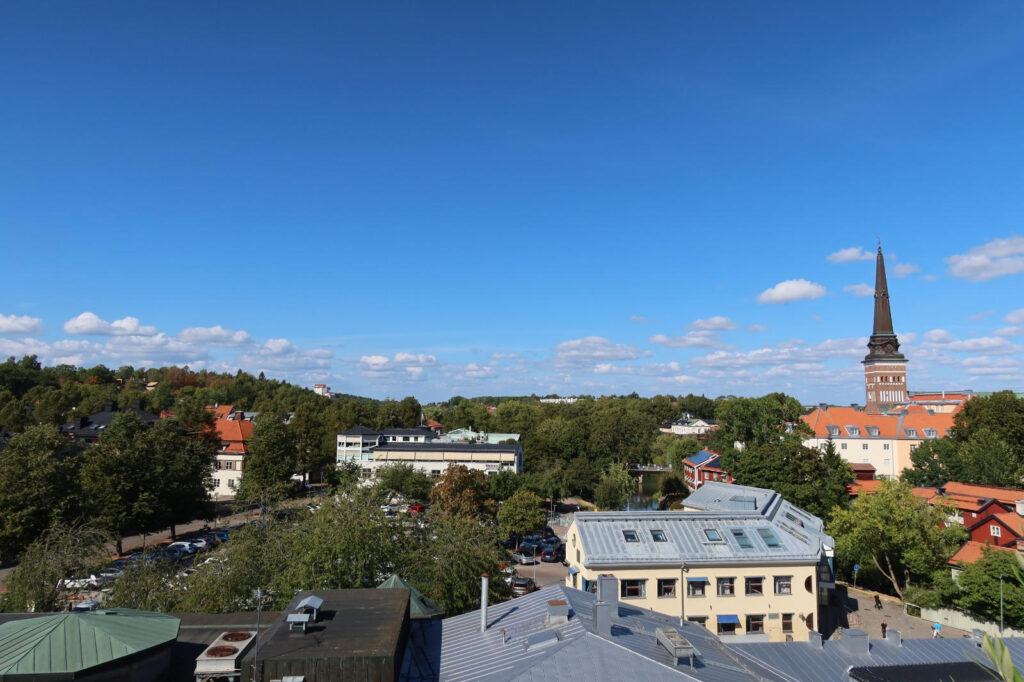 Lokal SEO för att dominera sökresultat och Google Maps i Västerås
